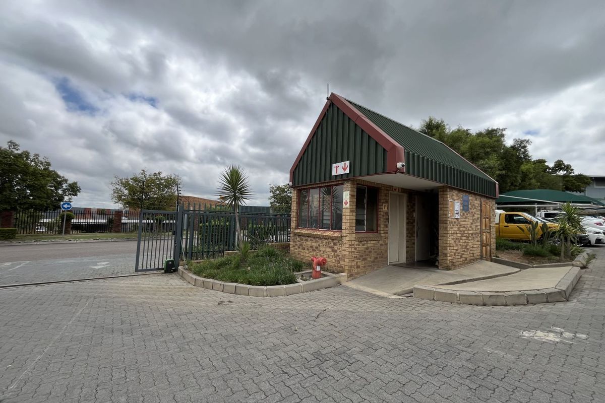 Industrial To Rent in Samrand Business Park - Photo 2