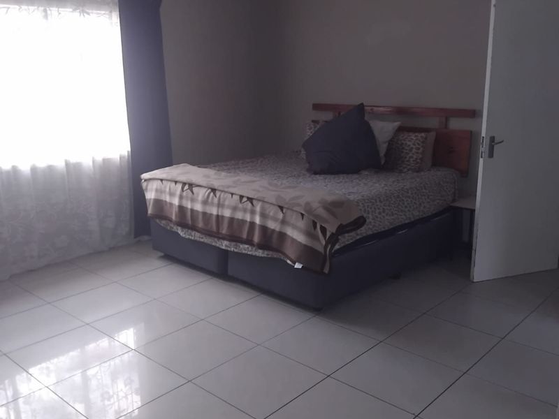 House For Sale in Albertville - Photo 7