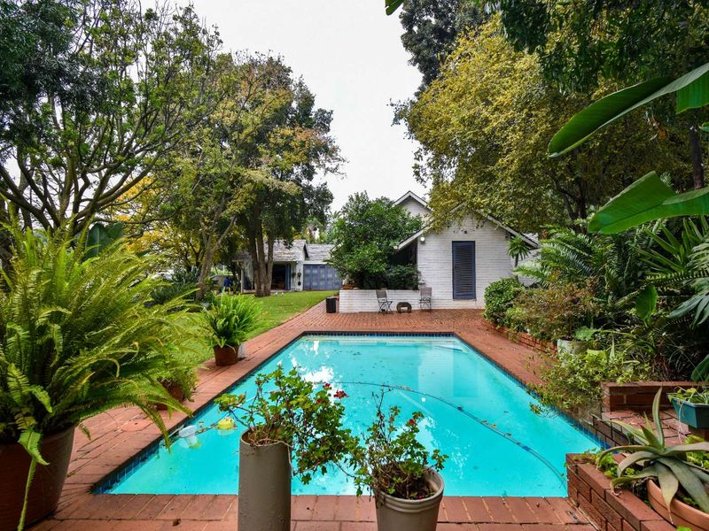 House For Sale in Waterkloof Ridge - Photo 2