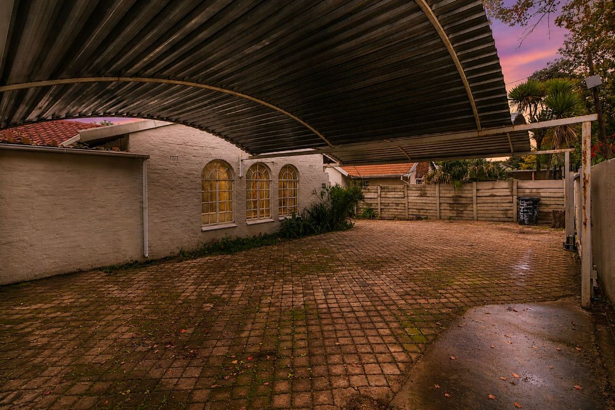 House For Sale in Florida Lake - Photo 3