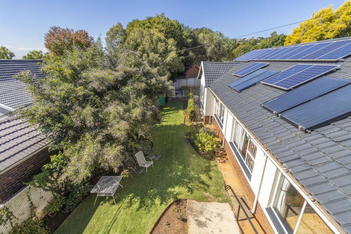 House For Sale in Northcliff - Photo 3