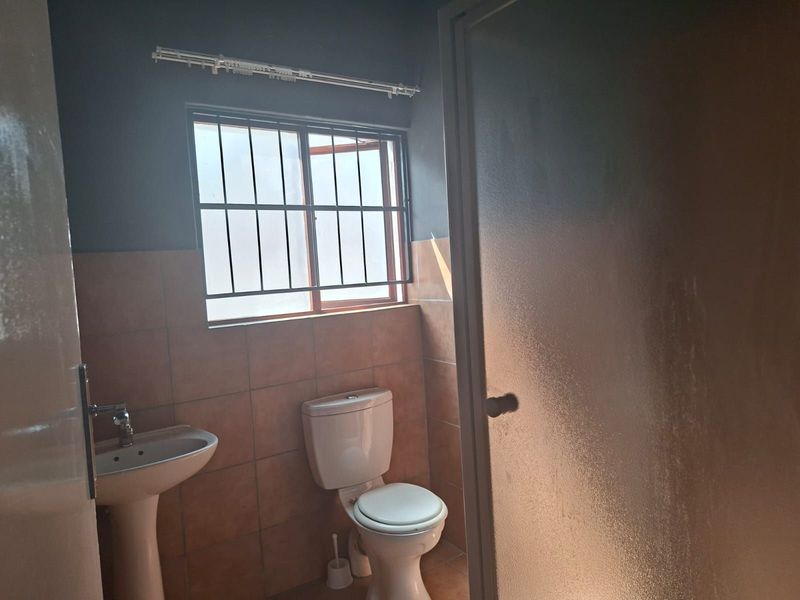 House For Sale in Bendor - Photo 8