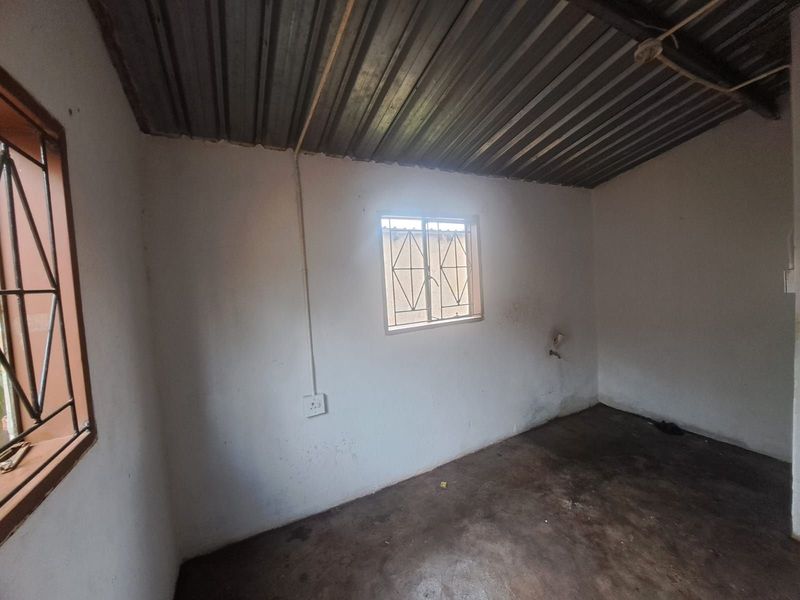 House For Sale in Mamelodi East - Photo 10