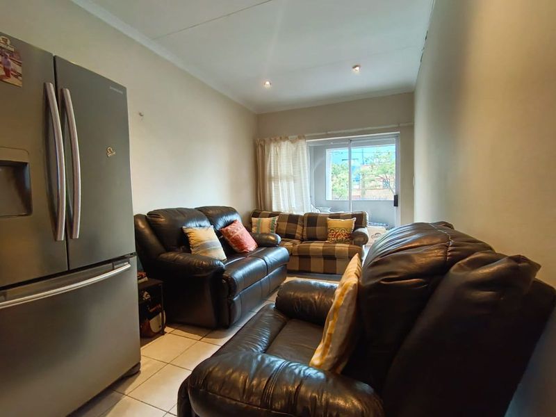Apartment For Sale in Ferndale - Photo 4