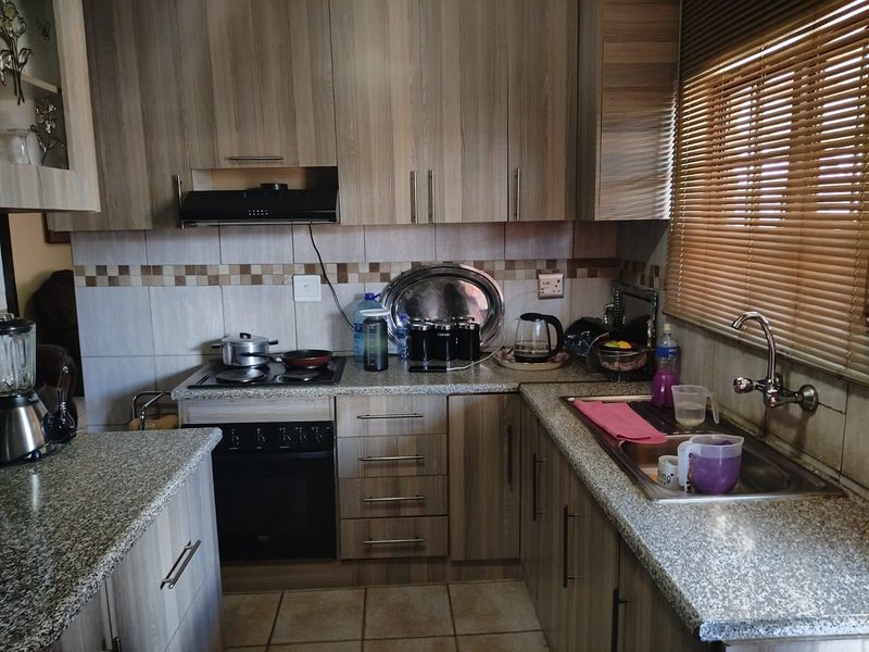 House For Sale in Mamelodi - Photo 7