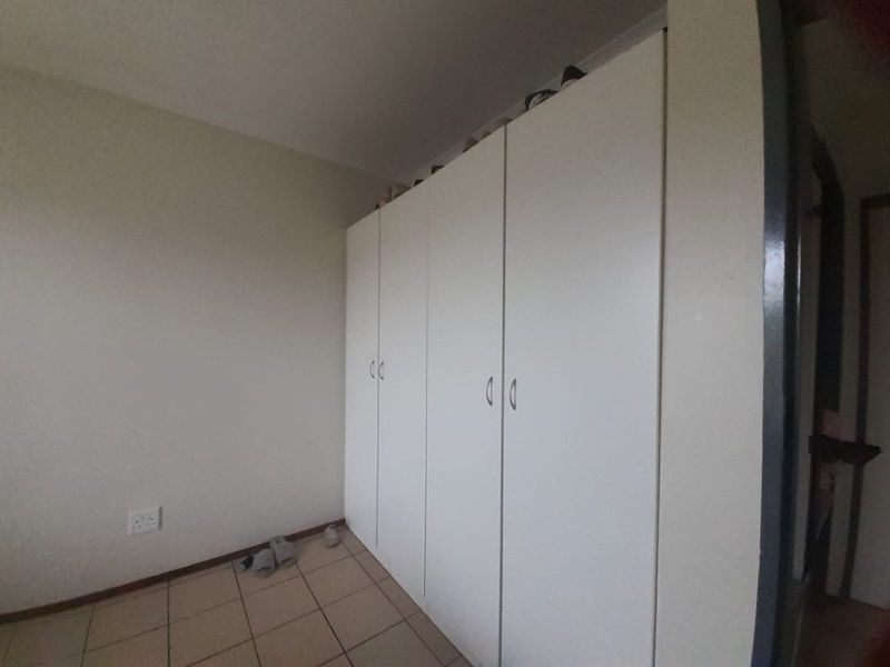 Apartment For Sale in Amberfield - Photo 10