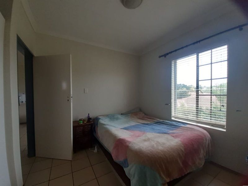Apartment For Sale in Amberfield - Photo 9