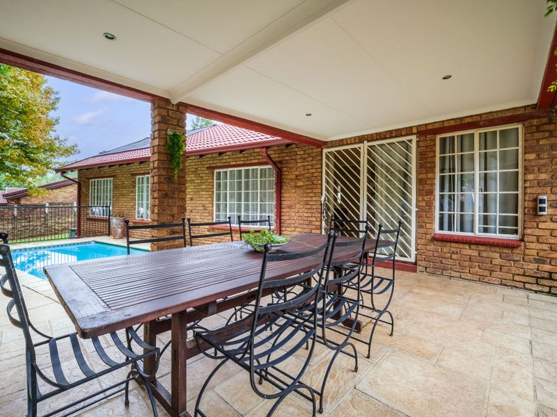 House For Sale in Radiokop - Photo 5