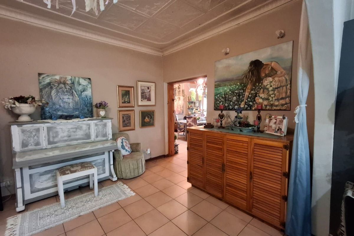 House For Sale in Pretoria North - Photo 4