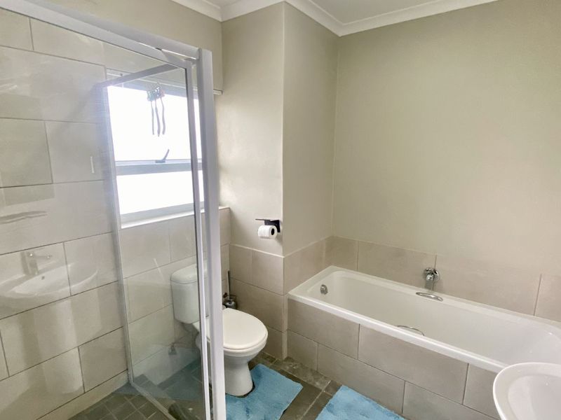 Apartment For Sale in Haasendal - Photo 4