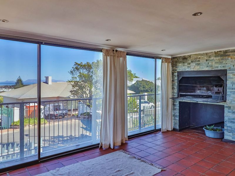 House For Sale in The Links - Photo 5