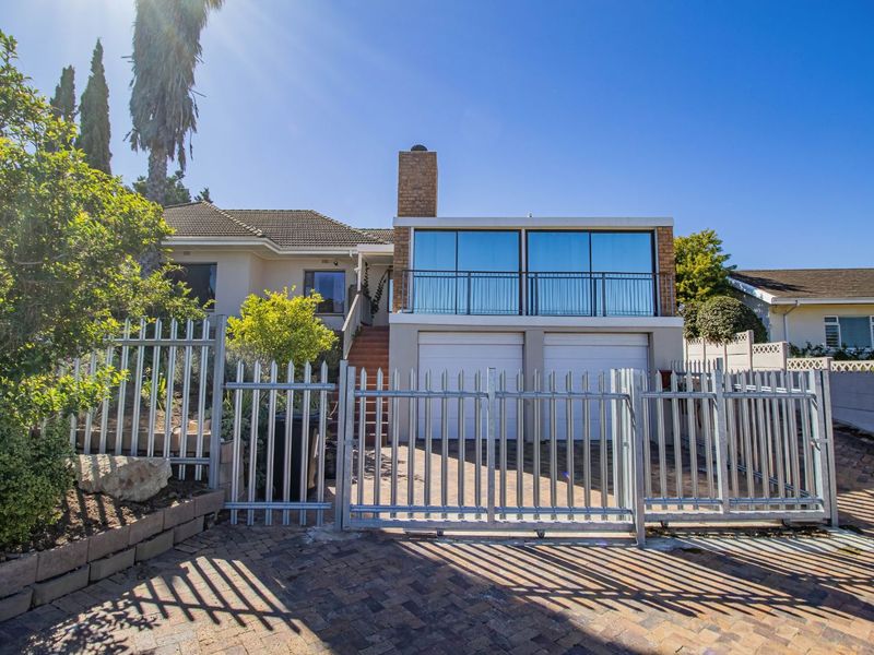 House For Sale in The Links - Photo 8