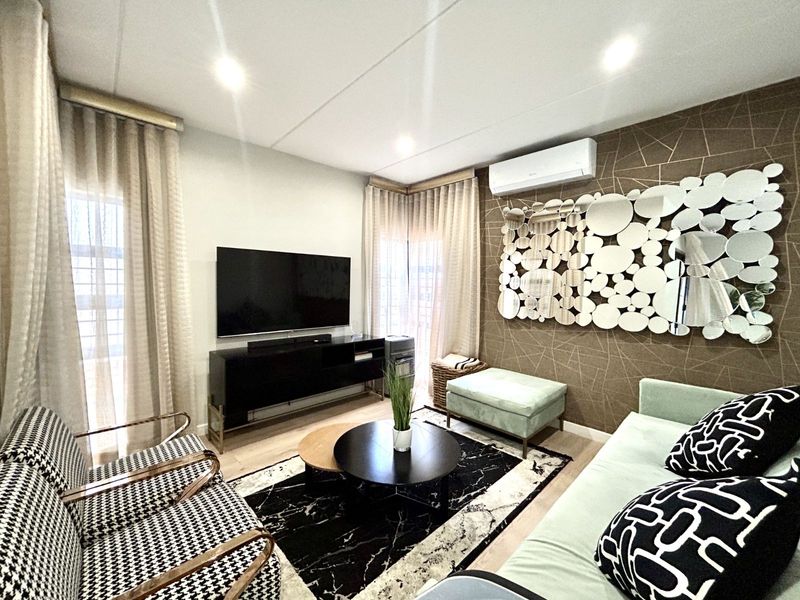 House For Sale in Kyalami - Photo 10