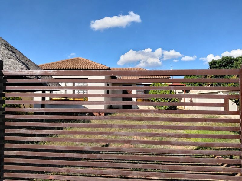 House For Sale in Mabopane Central - Photo 5