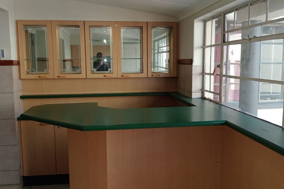 House For Sale in Boksburg South - Photo 4