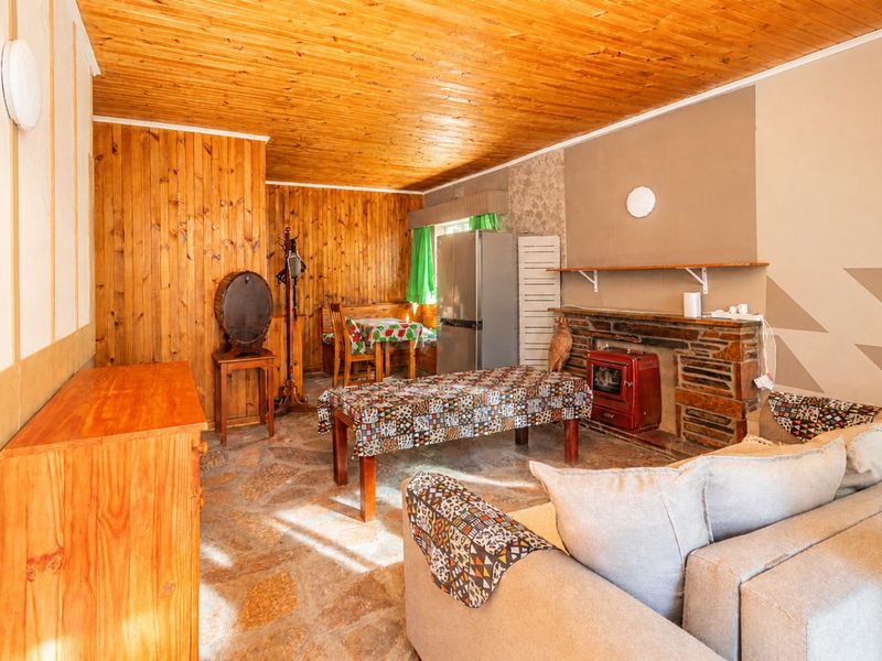 House For Sale in Blairgowrie - Photo 2