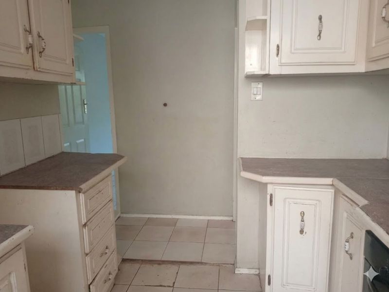 House For Sale in Morula View - Photo 10