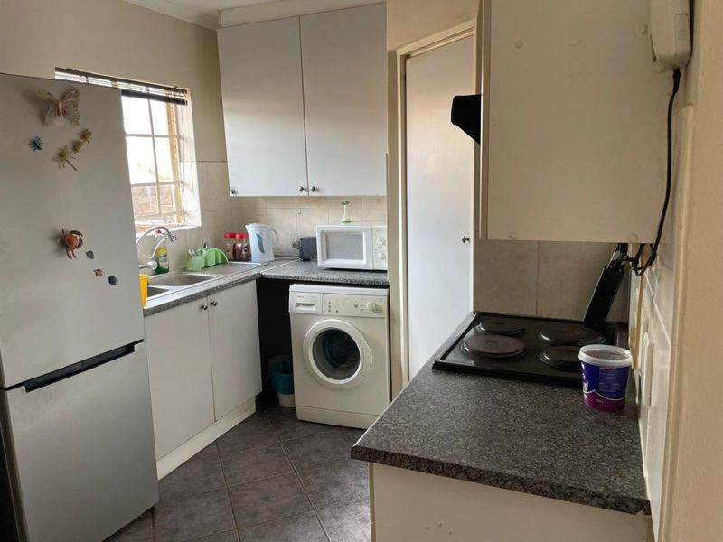 House For Sale in Amberfield Glen - Photo 6