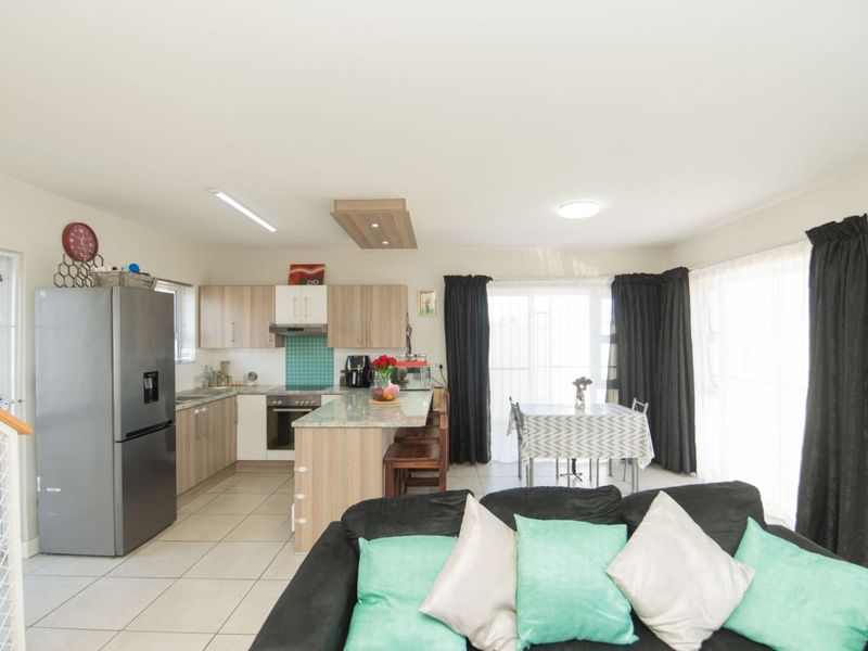 House For Sale in Parsonsvlei - Photo 8