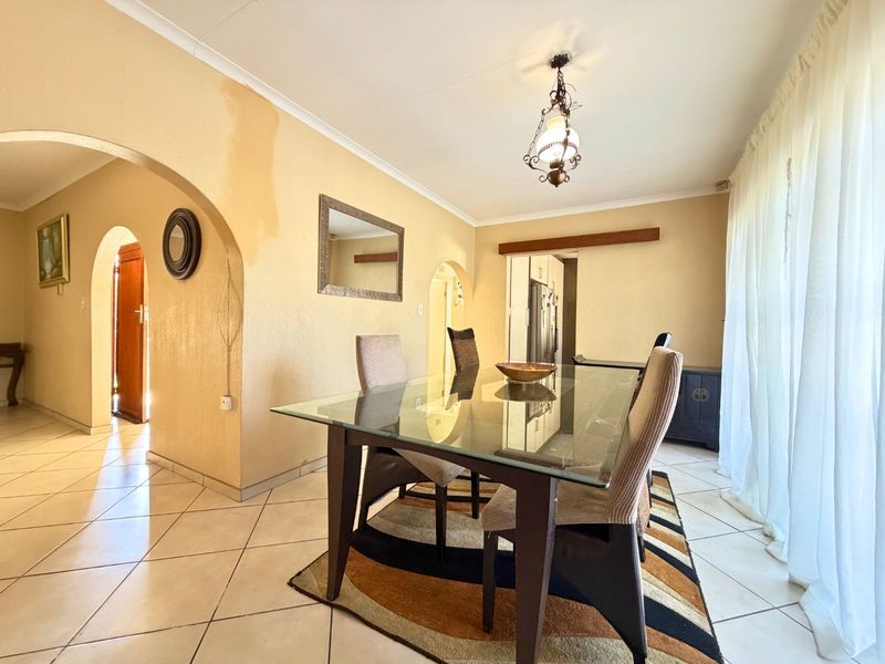 House For Sale in Randpark Ridge - Photo 10