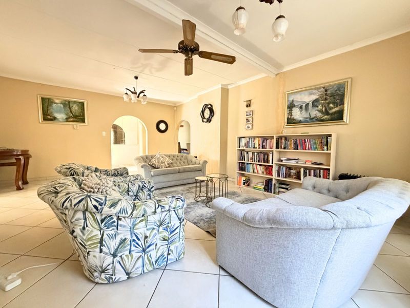 House For Sale in Randpark Ridge - Photo 4