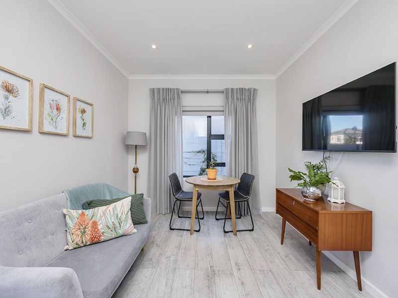 Apartment To Rent in Parklands North - Photo 6