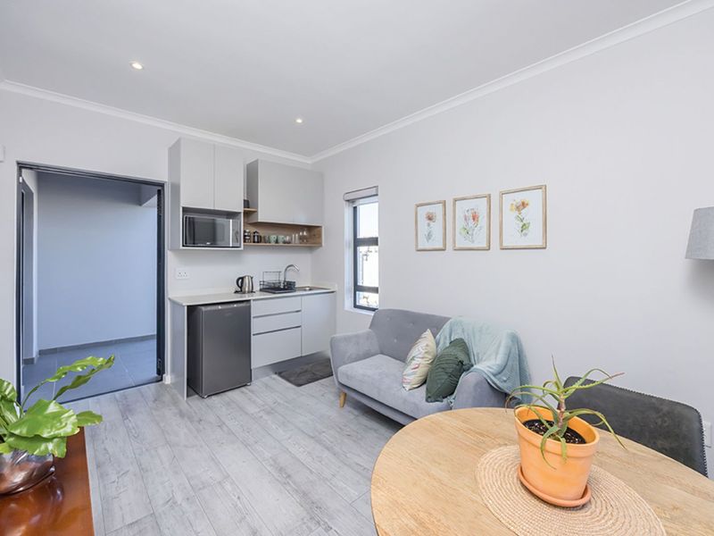 Apartment To Rent in Parklands North - Photo 3