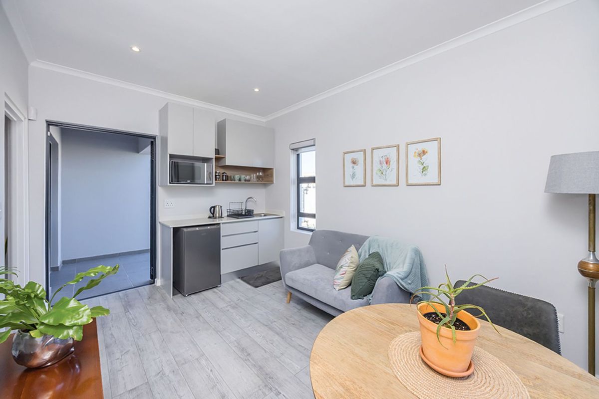 Apartment To Rent in Parklands North - Photo 3