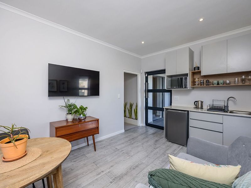 Apartment To Rent in Parklands North - Photo 4