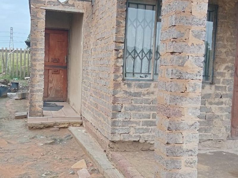 House For Sale in Westonaria Rural - Photo 2