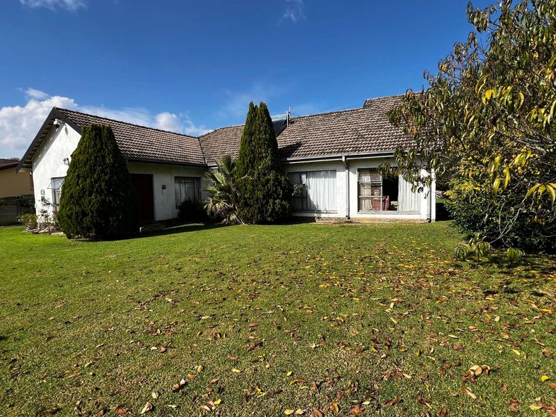 House For Sale in Volksrust Central - Photo 3