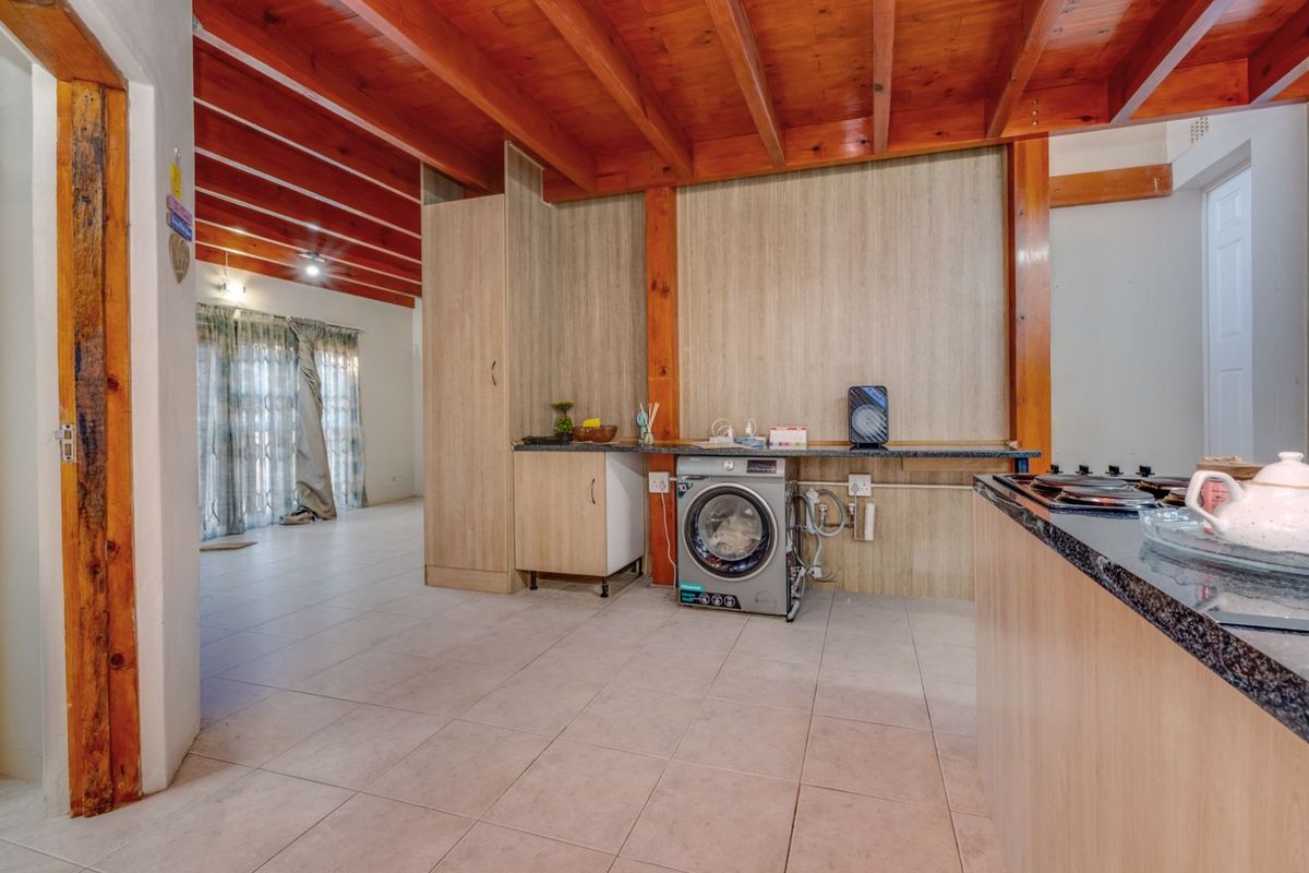 House For Sale in Helderkruin - Photo 5