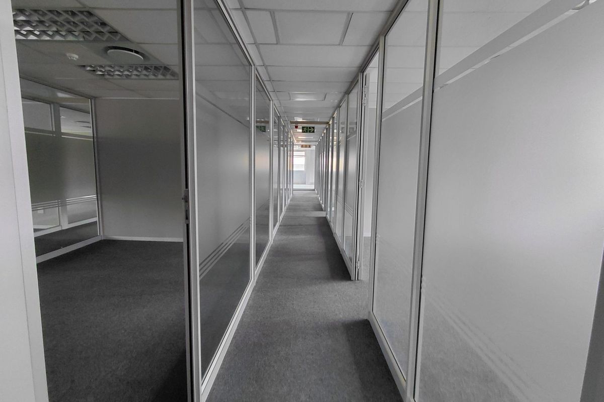 Office To Rent in Faerie Glen - Photo 5