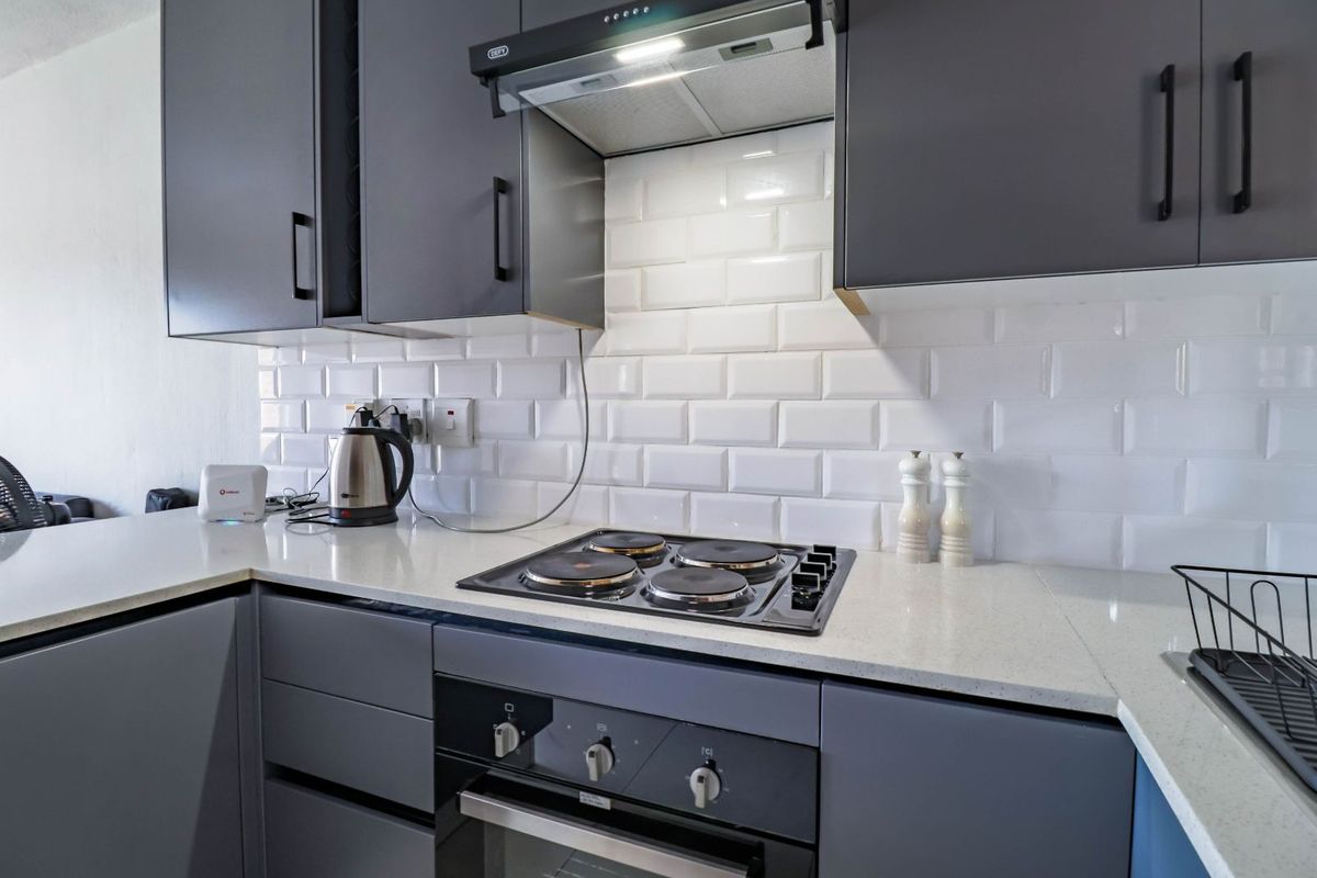 Apartment For Sale in Heuwelsig Estate - Photo 5