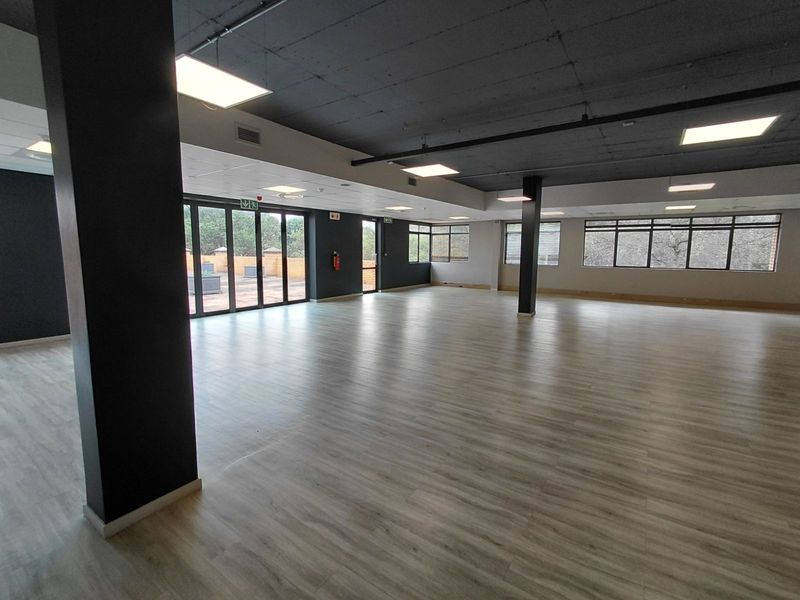 Office To Rent in Faerie Glen - Photo 2