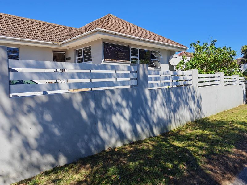 House For Sale in Glenhurd - Photo 1
