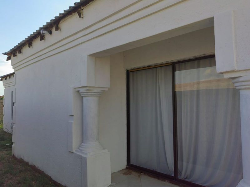House For Sale in Bochum Rural - Photo 2