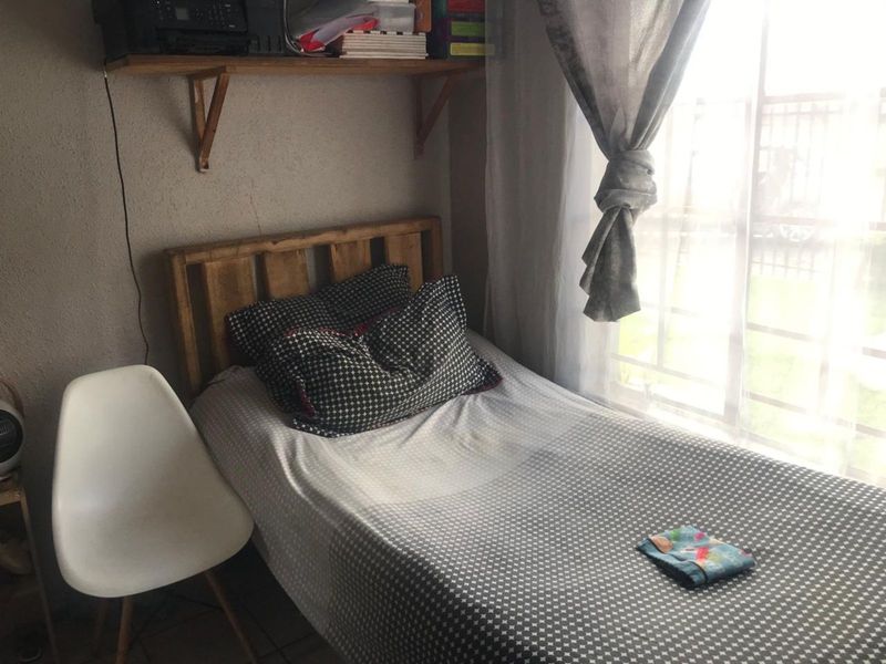 House For Sale in Nellmapius - Photo 6