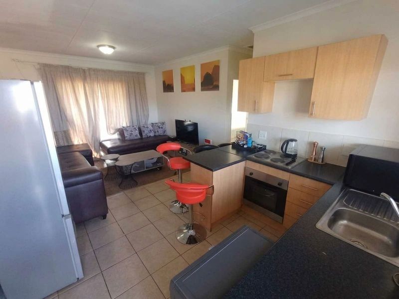 Apartment For Sale in Groblerpark - Photo 2
