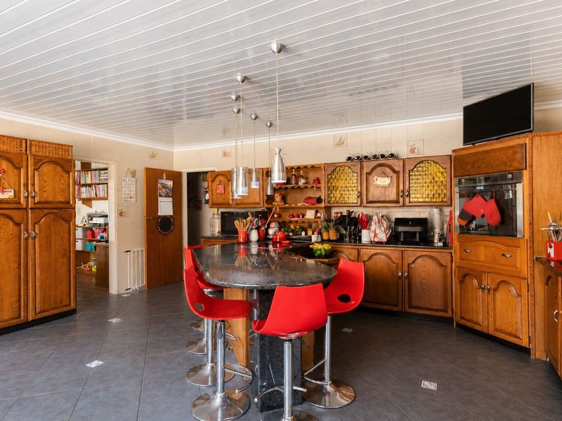 House For Sale in Ruimsig AH - Photo 10