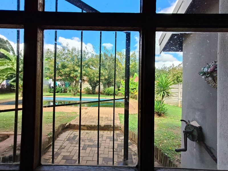 House For Sale in Roodia - Photo 4