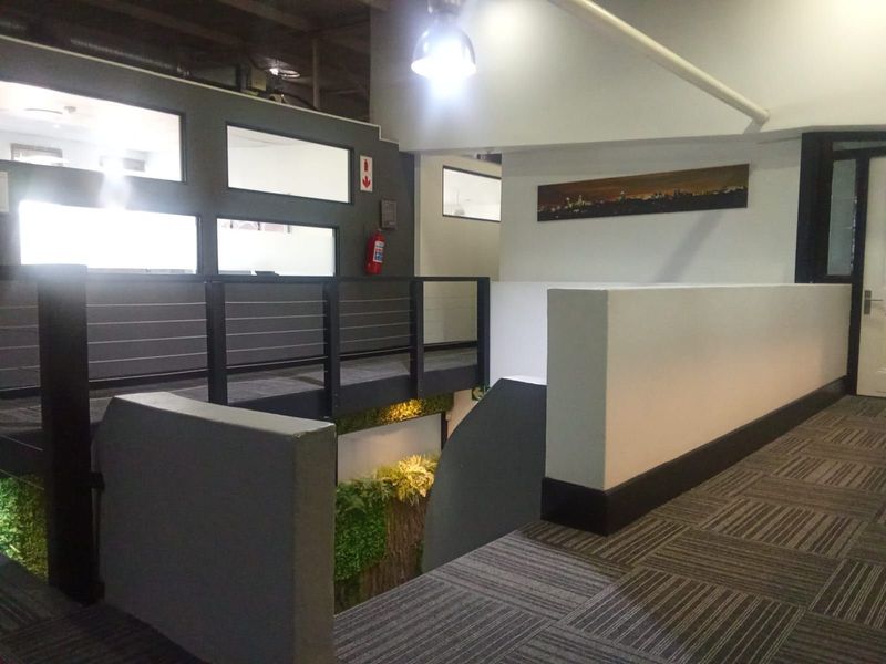 Commercial To Rent in Kyalami AH - Photo 8