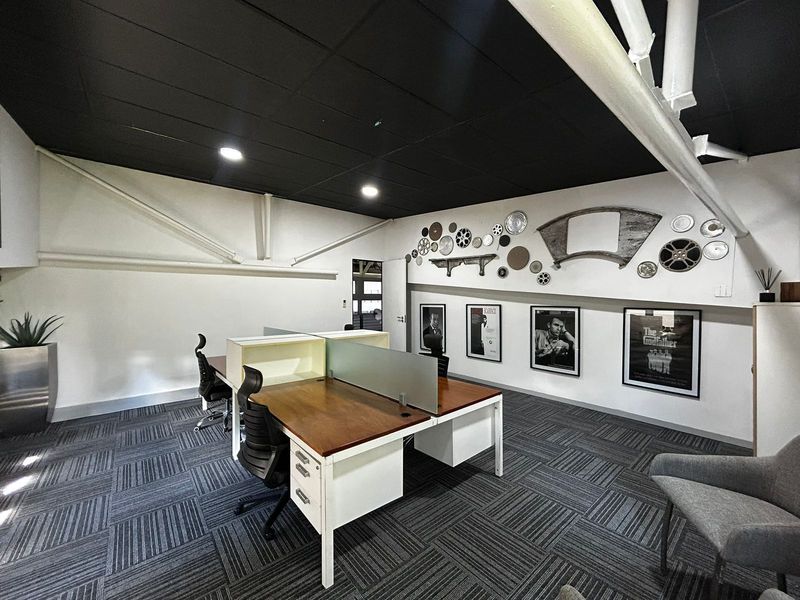 Commercial To Rent in Kyalami AH - Photo 5