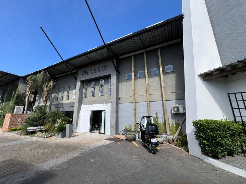 Commercial To Rent in Kyalami AH - Photo 2