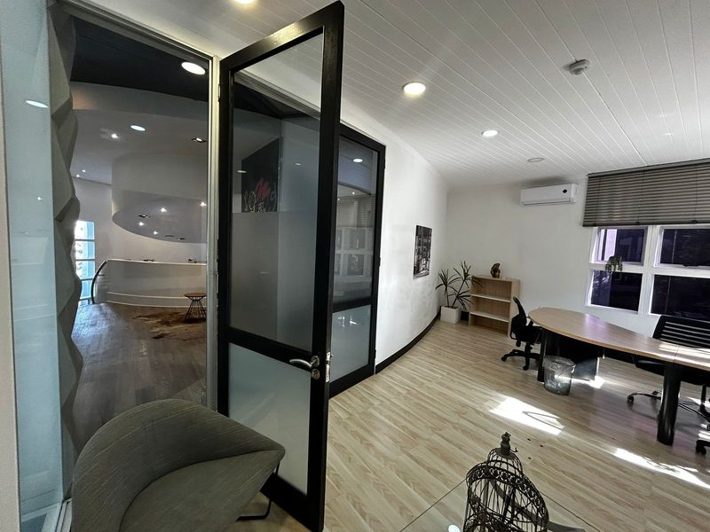 Commercial To Rent in Kyalami - Photo 7