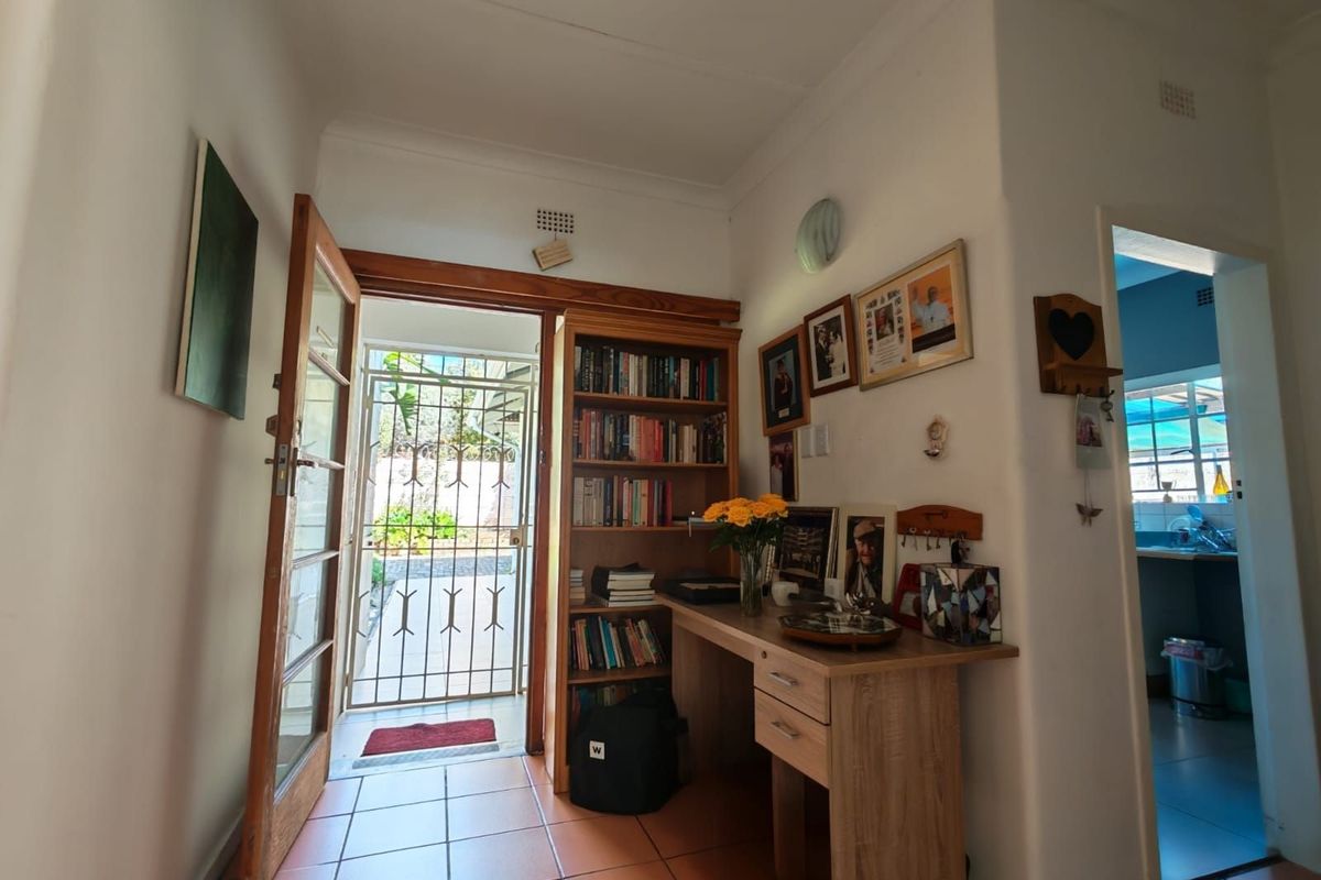 House For Sale in Sandringham - Photo 5