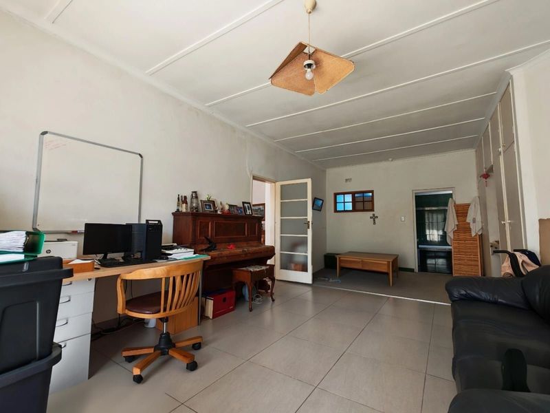 House For Sale in Sandringham - Photo 9