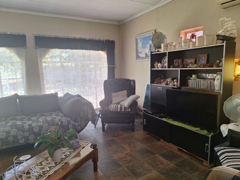 House For Sale in Modimolle Central - Photo 8