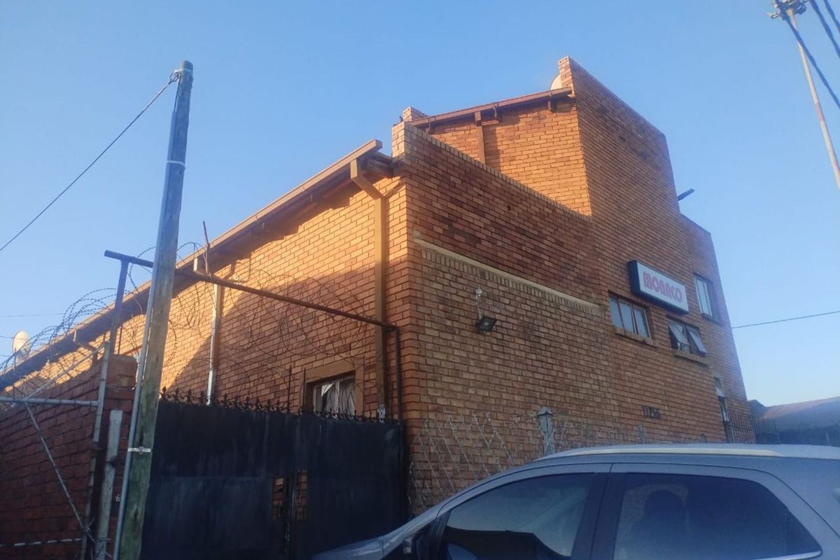 House For Sale in Mamelodi East - Photo 2