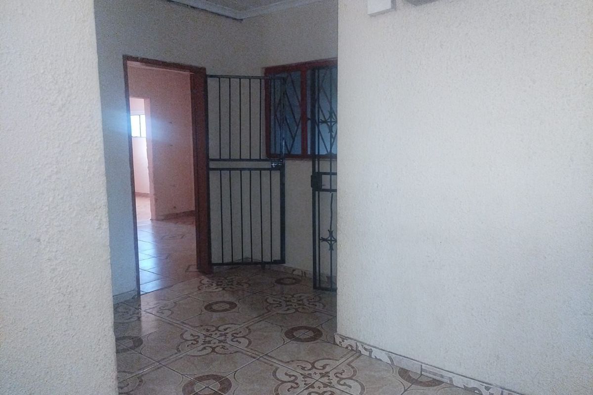 House For Sale in Mamelodi East - Photo 5